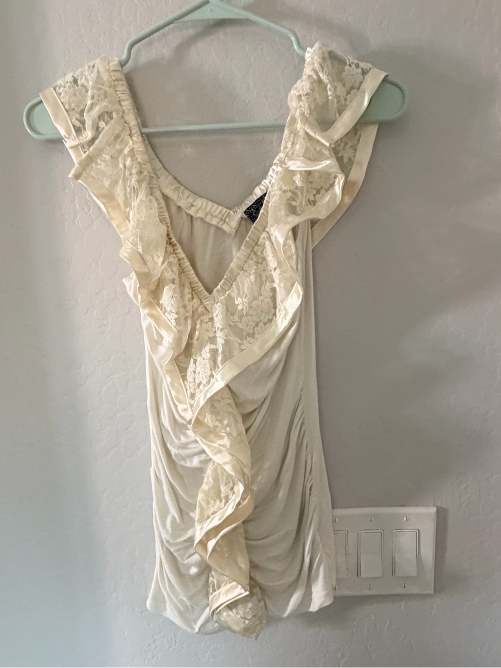 Women’s Cream Lace Ruffle V-Neck Top